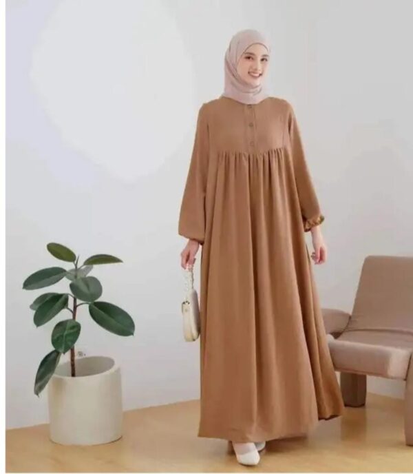 Nida Gathered Abaya with Buttoned Bodice & Hijab – Caramel Brown